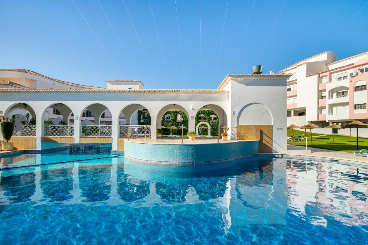 Praia Da Rocha, Vila Rosa, T1, Piscinas, Parqueamento E Internet By Ig Портіман Екстер'єр фото